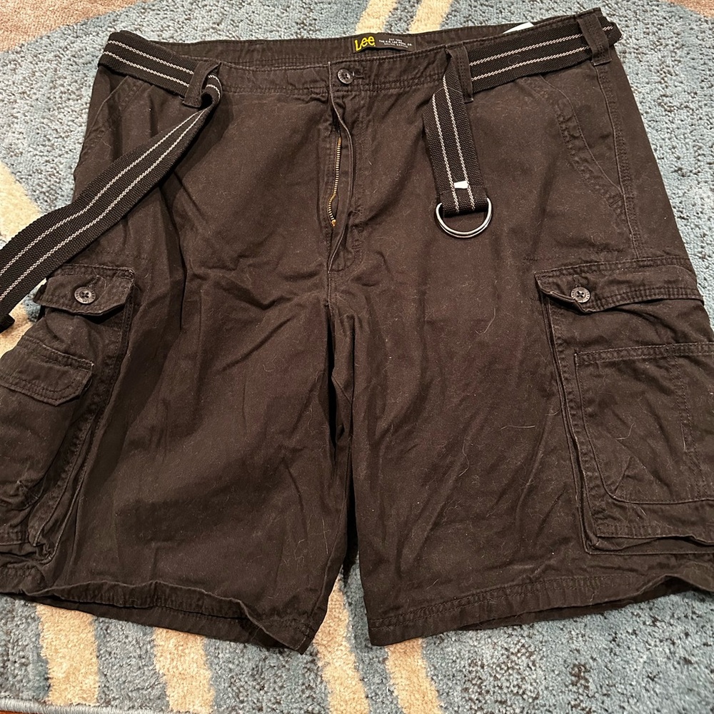 Men’s Black Lee Cargo Shorts - Size 44
